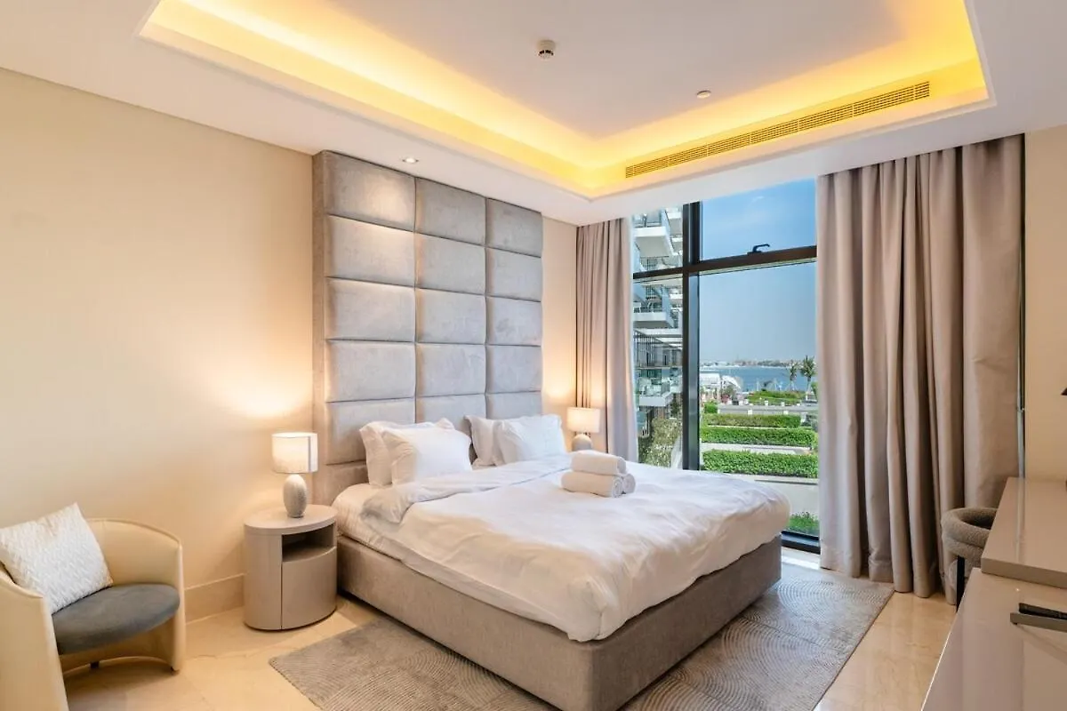 Apartment 3 Bed With Private Beach In Palm Jumeirah Dubai
