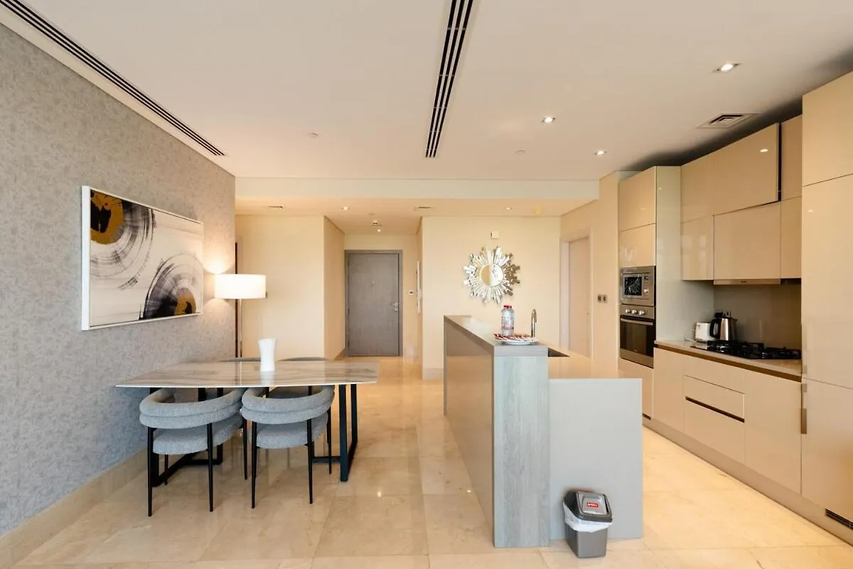 3 Bed With Private Beach In Palm Jumeirah Dubai Apartment