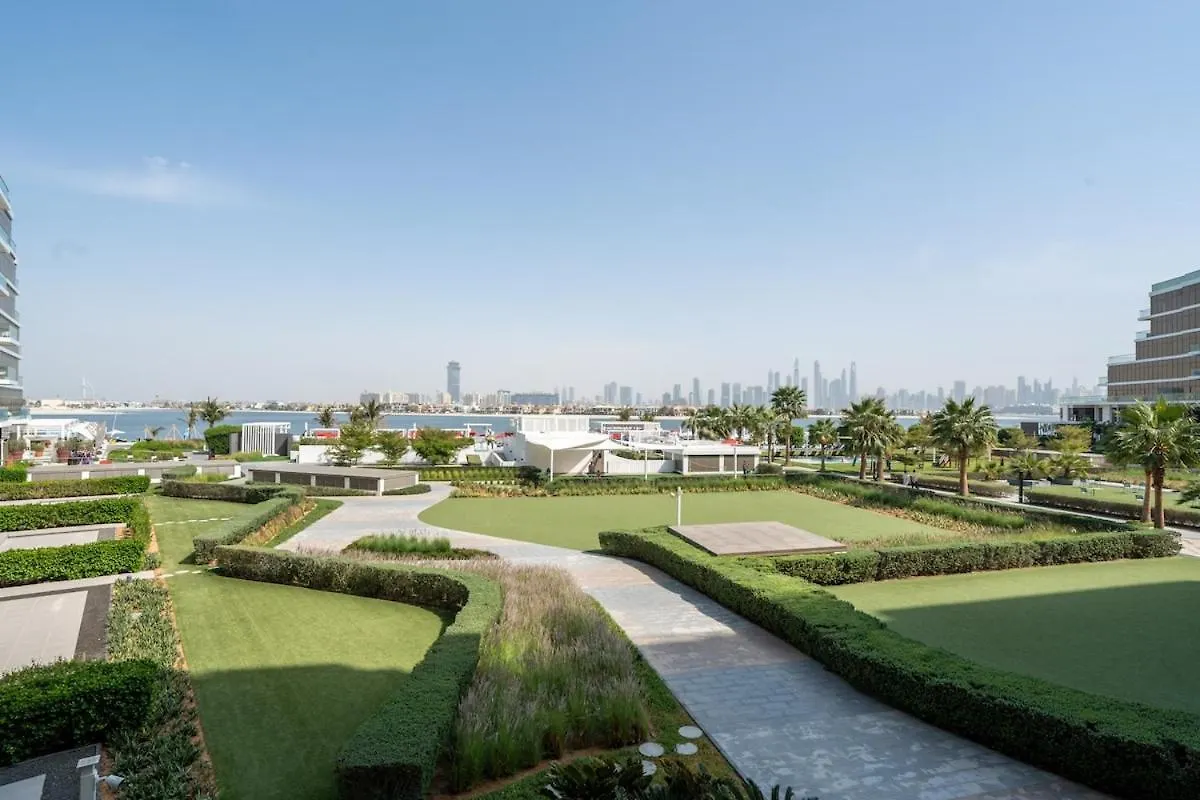 Apartment 3 Bed With Private Beach In Palm Jumeirah Dubai United Arab Emirates