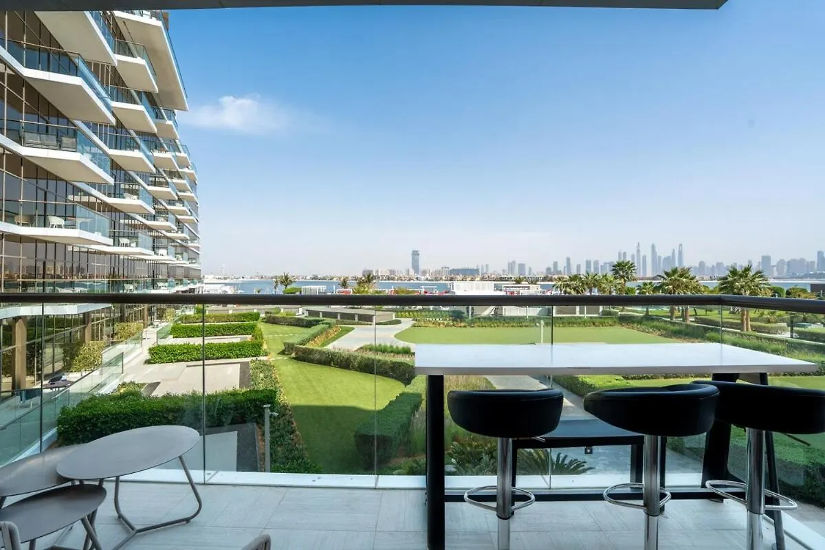 3 Bed With Private Beach In Palm Jumeirah Dubai