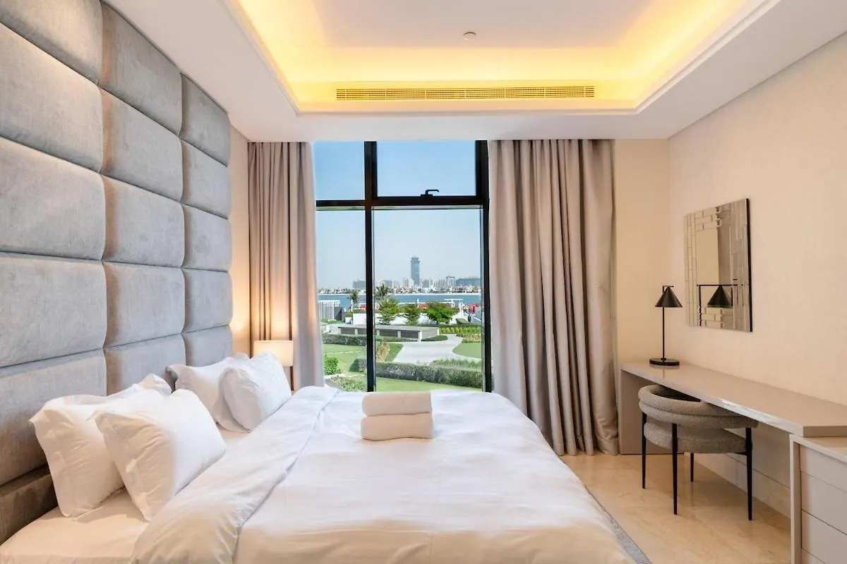 3 Bed With Private Beach In Palm Jumeirah Dubai 0*,